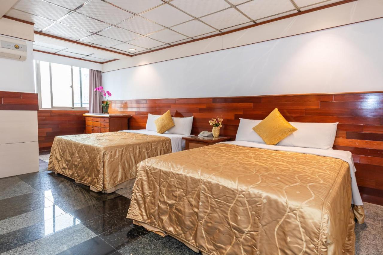 Yi Pin Business Hotel Taoyuan Exterior foto
