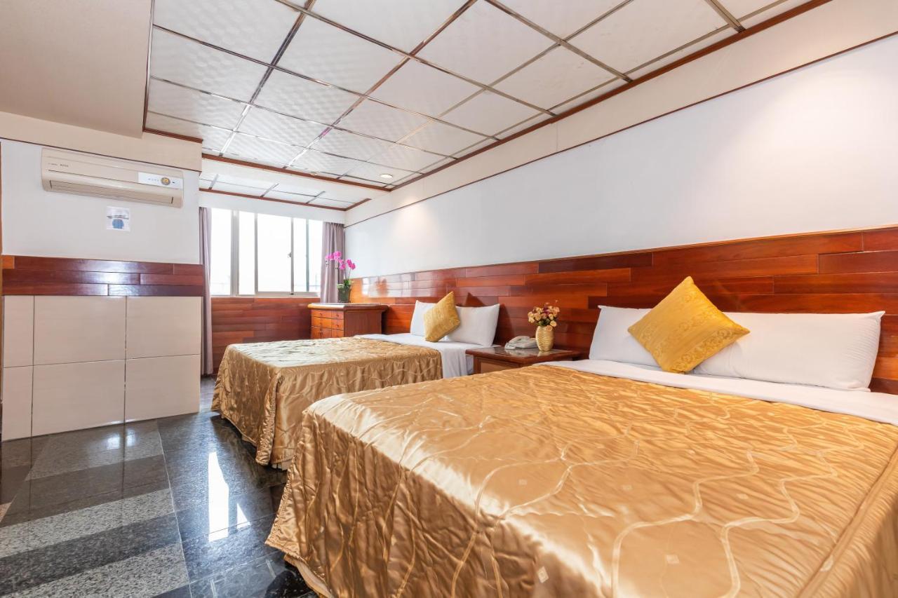 Yi Pin Business Hotel Taoyuan Exterior foto